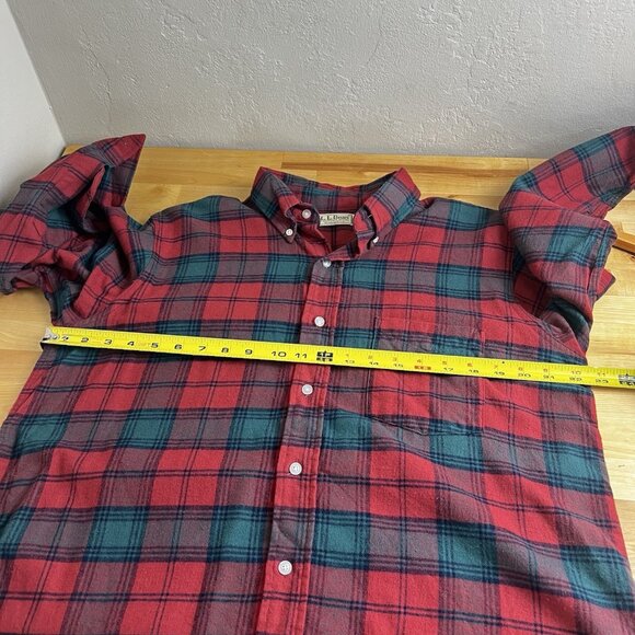 Vintage LL‎ Bean Shirt Men Medium Red Green Plaid Flannel Button Up USA 90s Y2K - Picture 7 of 8